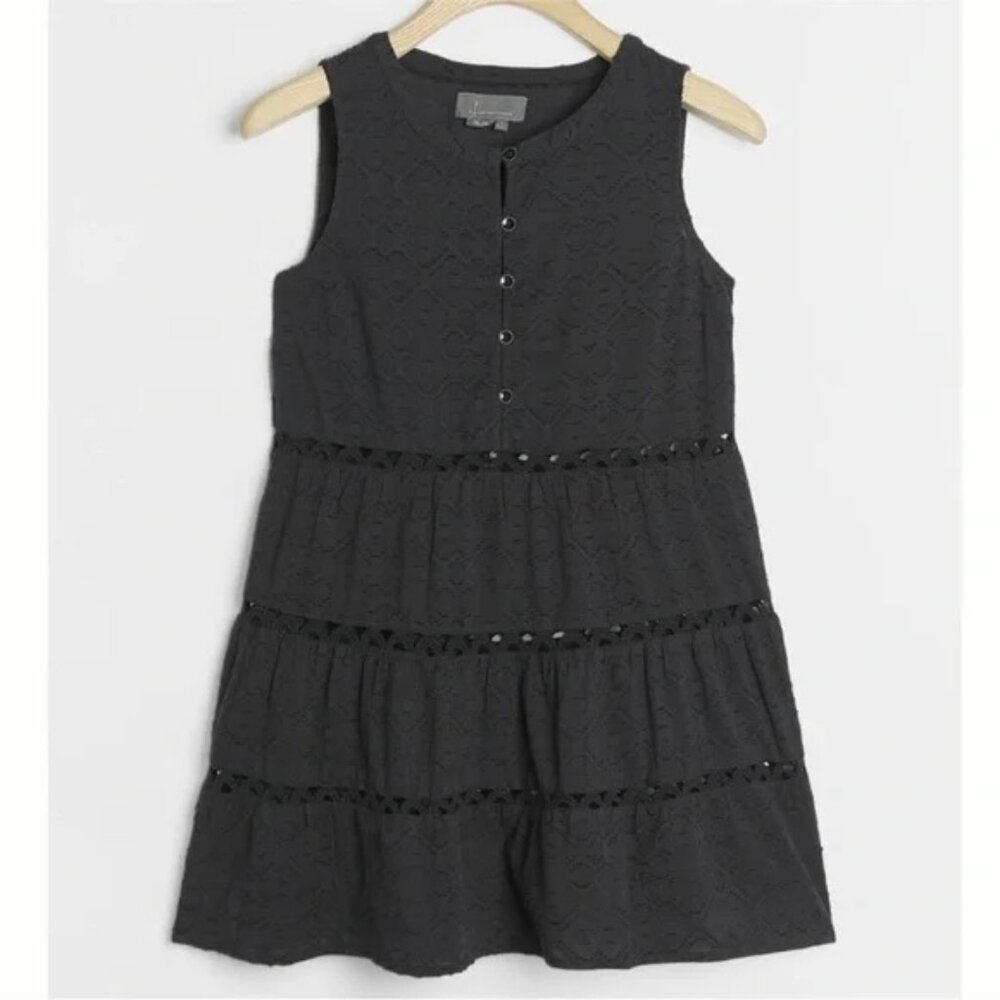 Anthropologie Ismene Tiered Black Lace Tank Top Blouse